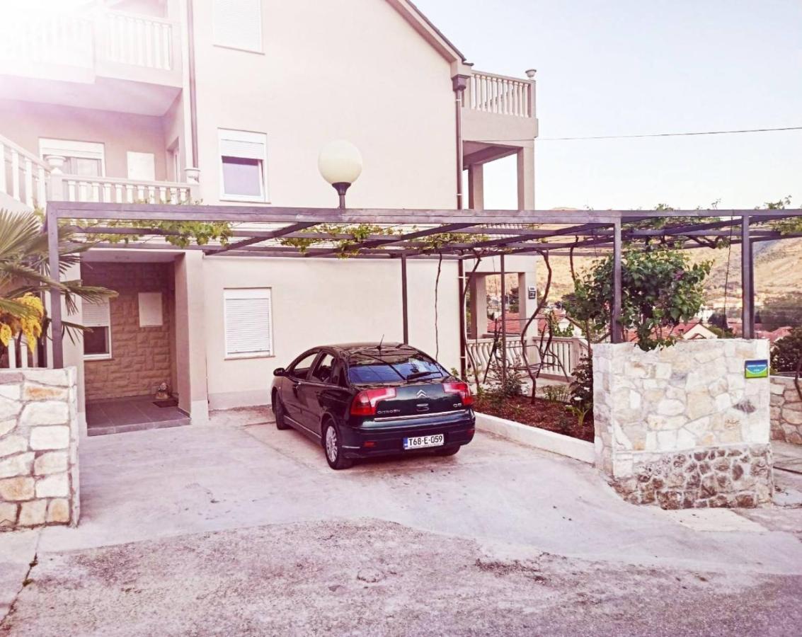 Nemanja Lägenhet Trebinje Exteriör bild